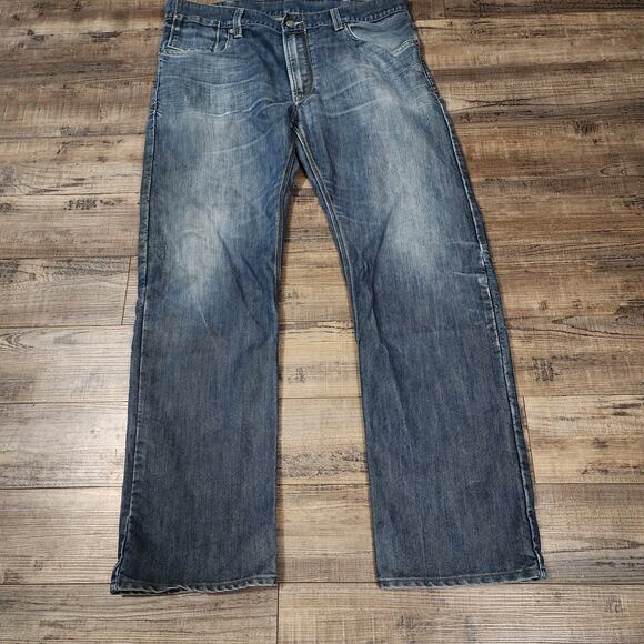 Levis 514 size 38x32 straight Pre-owned good condition 2287 - Picture 1 of 7